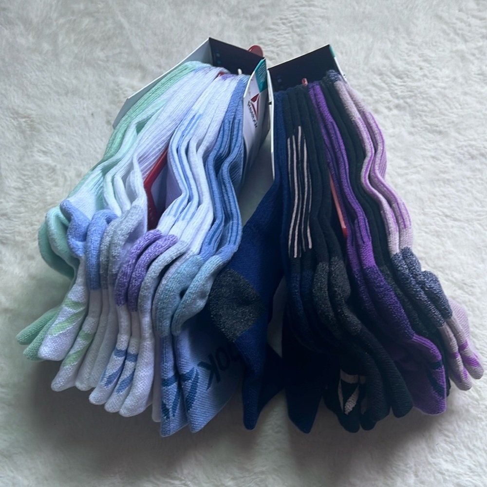 New Reebok Socks - Picture 2 of 6